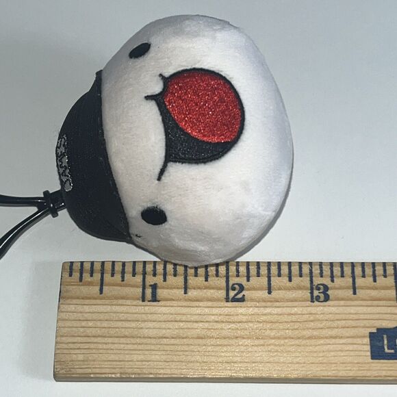 UCC The Odd 1s Out Mini-Plooosh Heads James Hat Keychain - Picture 6 of 6